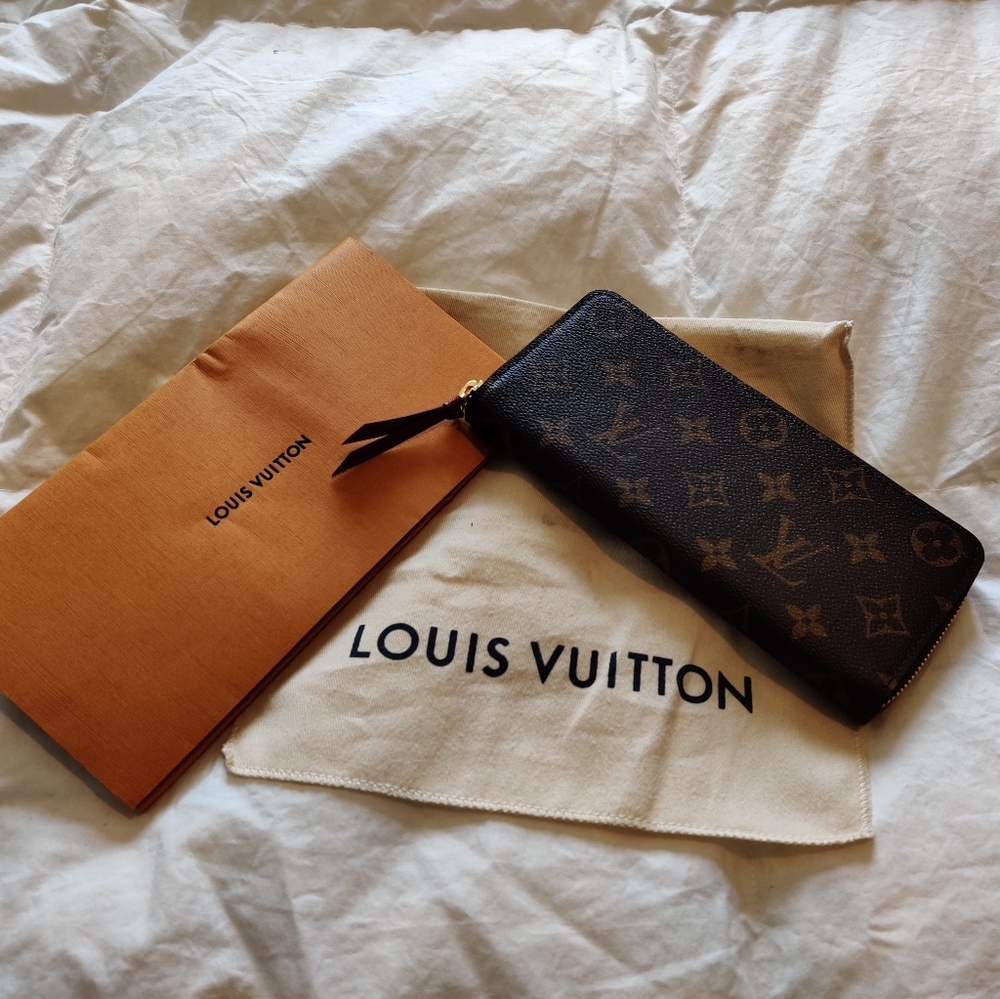 Louis Vuitton CLÉMENCE WALLET